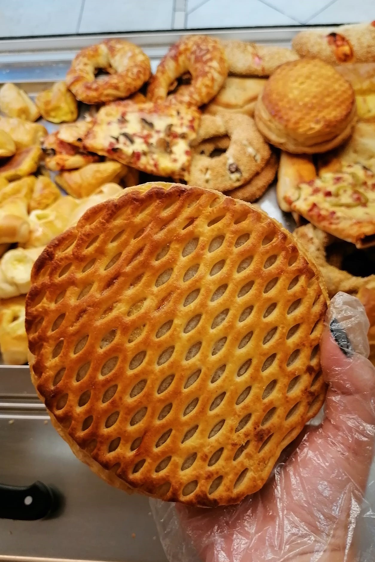 Πίτα ζαμπόν κασέρι