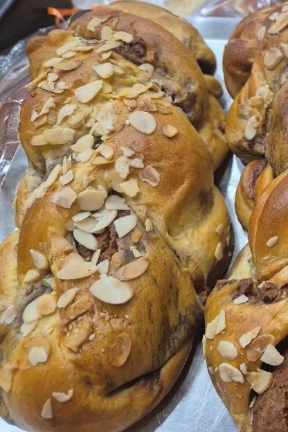 Τσουρέκι πραλίνα μπισκότο